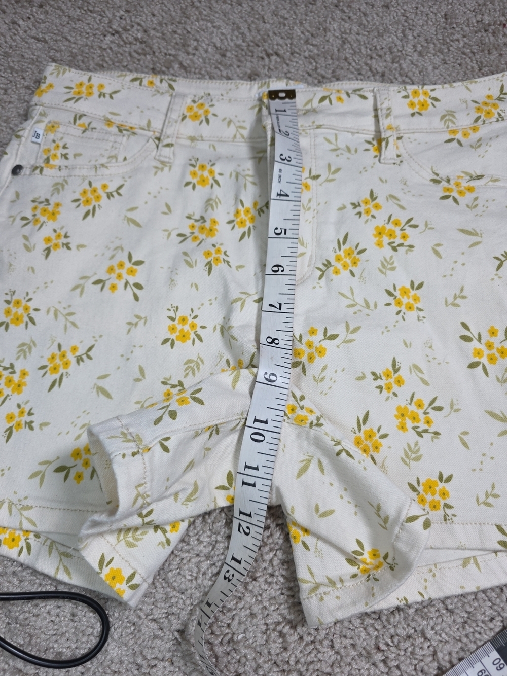 Judy Blue Los Angeles Floral Print Denim Shorts Women Size M - Picture 8 of 11